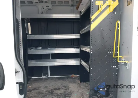 2023 Ram Promaster 2500 High Roof 159 Wb z USA, uszkodzony, nr VIN 3C6LRVDG0PE558933